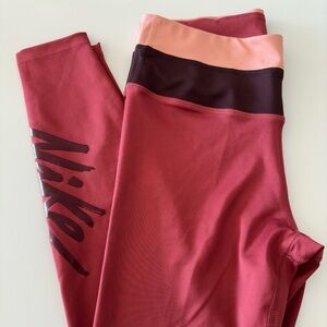 Nike workout leggings